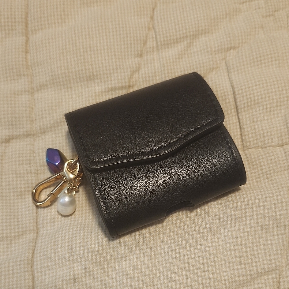 A New Day Brand Earbud Case/ Coin Or Accessorie Mini Keychain Bag.